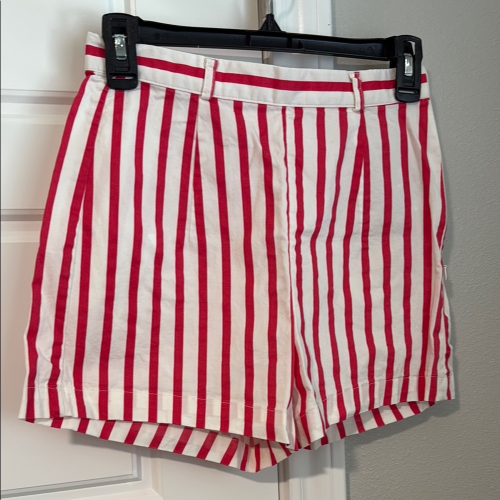 Zara Red and White Shorts with Vertical Stripes